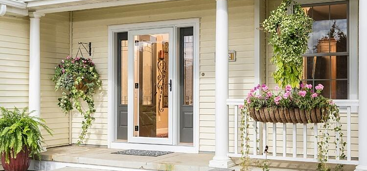 screen door installation in Napa